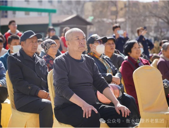 情满信康养老院,文艺汇演暖人心 情满信康养老院,文艺汇演暖人心
