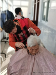 爱系于发,情系于剪,一推一剪皆是爱 爱系于发,情系于剪,一推一剪皆是爱
