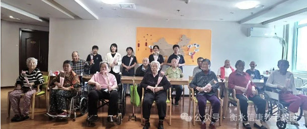 母爱如春,温暖养老院 母爱如春,温暖养老院